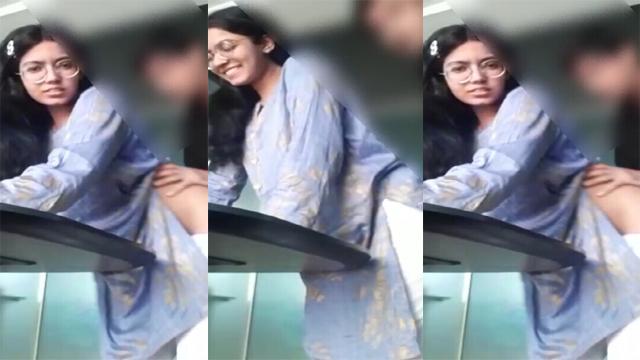 Glasses Horny Teacher Showing & Hard Fuck
