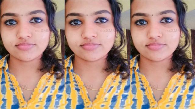 Mallu Girl Showing Boobs and Pussy to Lover in Video Watch