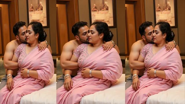 Mumbai Chubby Wife Shared With Friend Porn